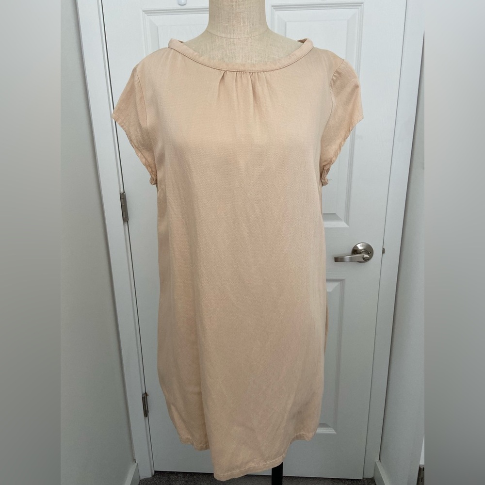 Attic and Barn  blush pink tunic with pockets